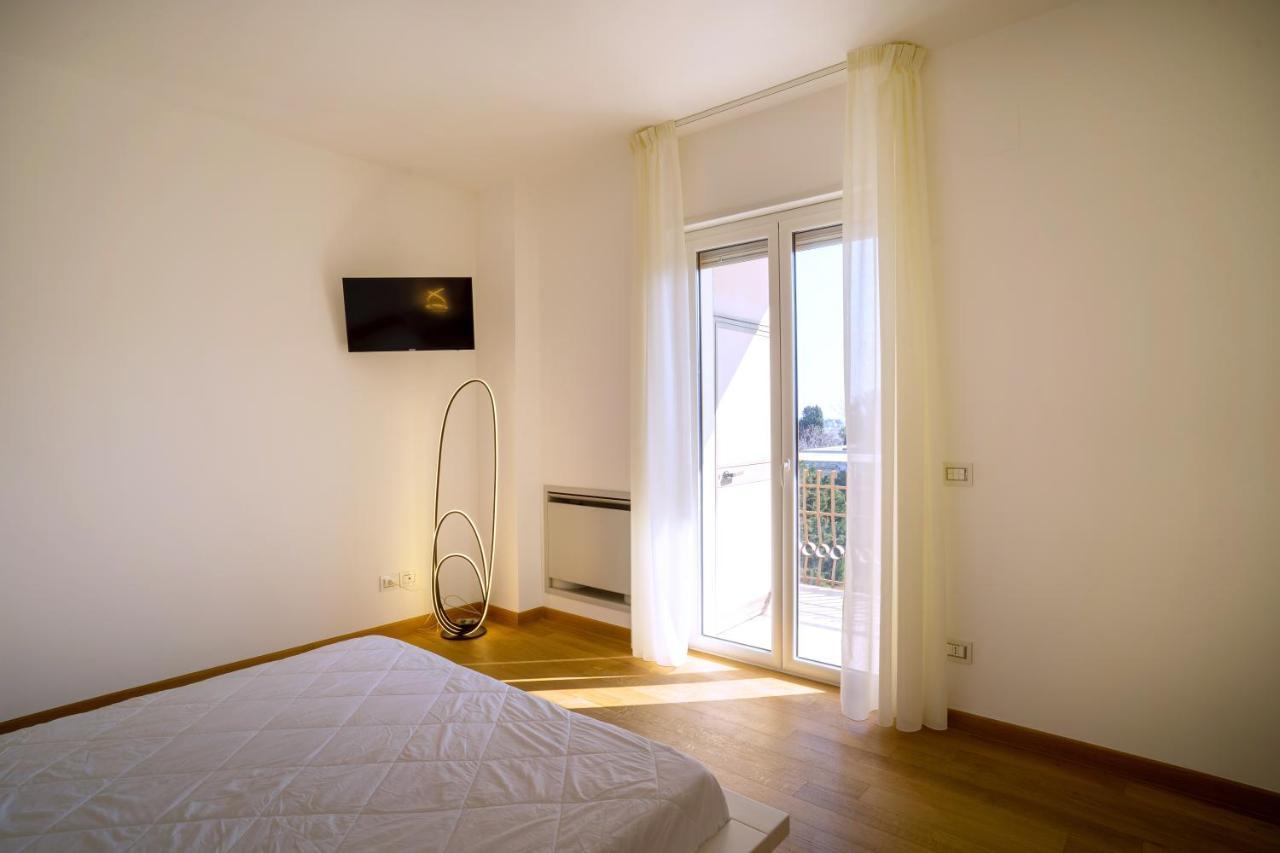 Dimora Montereale Near The Sea Apartment Trani Exterior foto